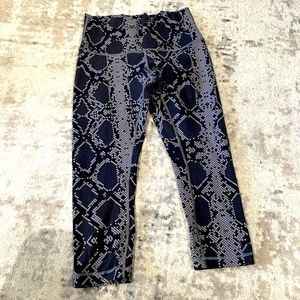 Lululemon crop leggings